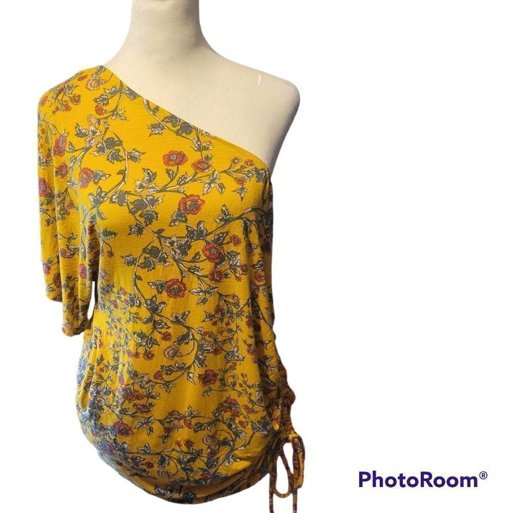 Jessica Simpson Maternity Top Floral Flutter Sleeve Tie Detail Yellow Size Small